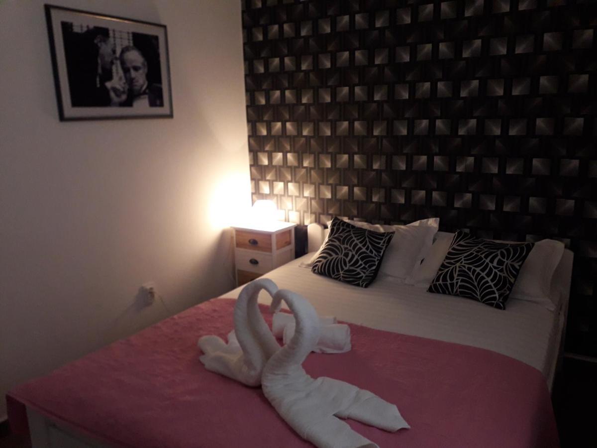 Ana Apartmani Sveti Stefan Ngoại thất bức ảnh