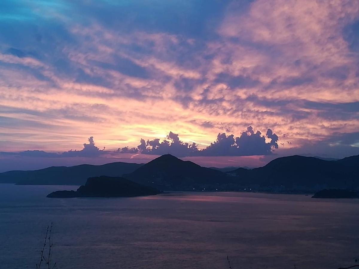 Ana Apartmani Sveti Stefan Ngoại thất bức ảnh