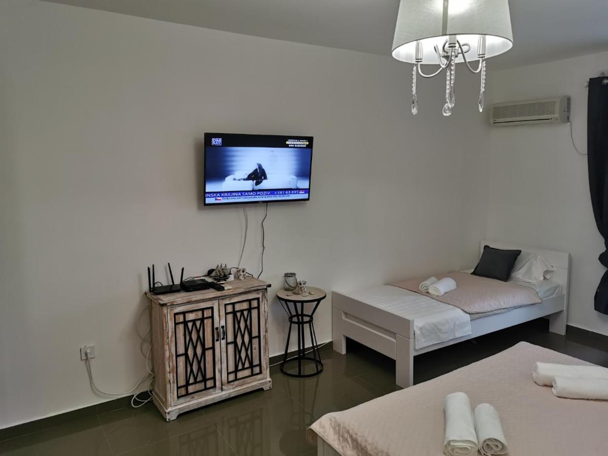Ana Apartmani Sveti Stefan Ngoại thất bức ảnh