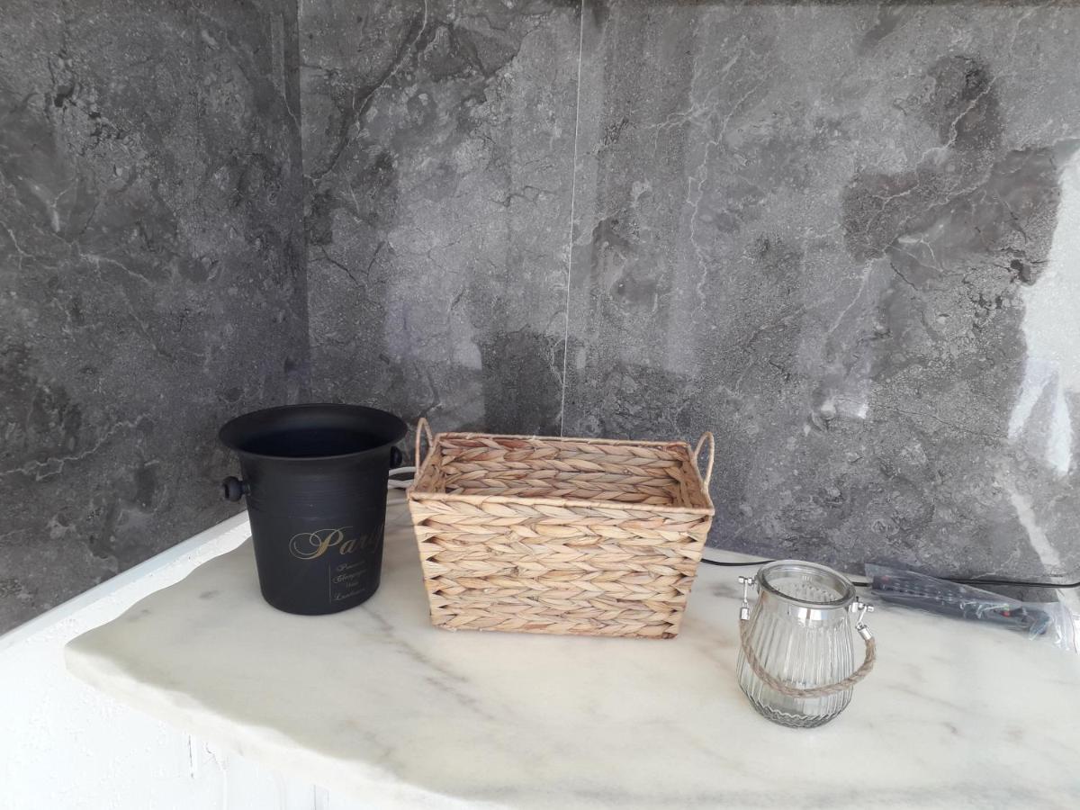Ana Apartmani Sveti Stefan Ngoại thất bức ảnh